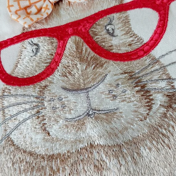 Tabitha Webb Set of 2 Embroidered Bunny Tea Towels Mr Bunny Mrs Honey - Picture 7 of 10